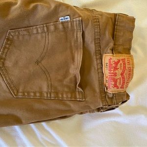 Levi’s brown